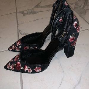 White House Black Market Floral Pumps WORN ONCE